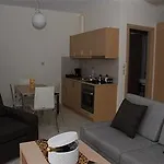 Carme Hotel Adelianos Kampos