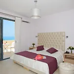 Hotel Carme Adelianos Kampos