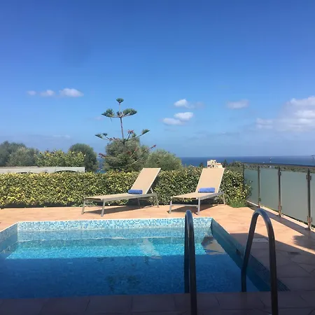 Hotel Carme Adelianos Kampos