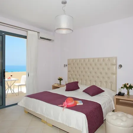 Hotel Carme Adelianos Kampos