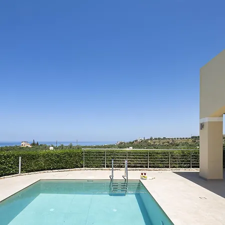 Hotel Carme Adelianos Kampos
