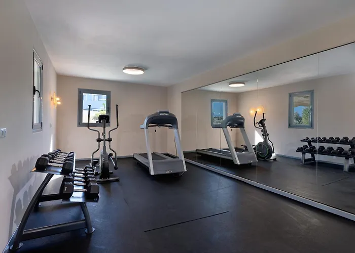 Carme Adelianos Kampos