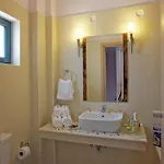 Carme Hotel Adelianos Kampos