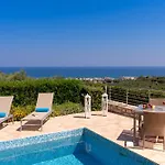 Carme Hotel Adelianos Kampos